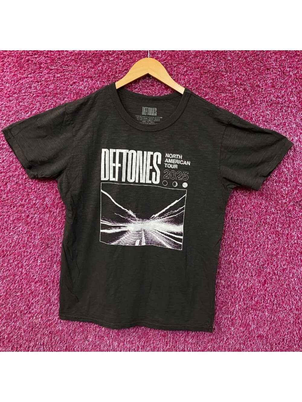 Deftones 2025 North American Tour 2025 Nu Metal T-Shirt Medium